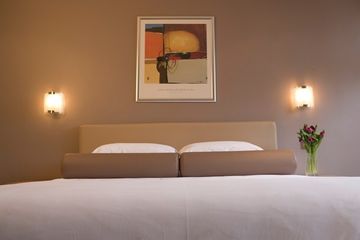 Easystay Studio Apartments - Accommodation Fremantle 1