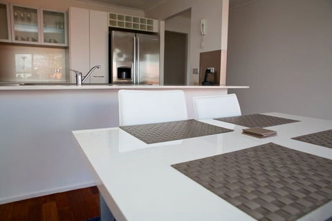 Foreshore Apartments - Accommodation Fremantle 2