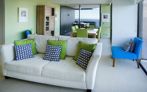 Ambience On Burleigh Beach - Accommodation Fremantle 6