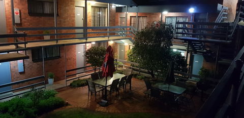 Mahogany Motel - Accommodation Fremantle 2
