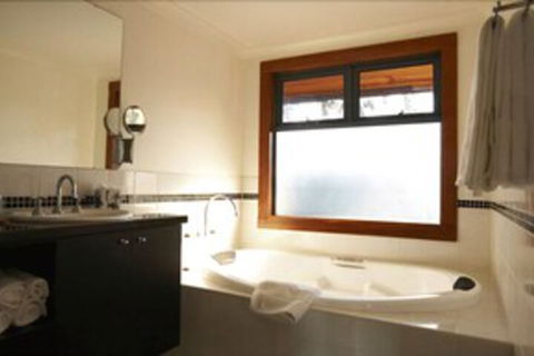 Lazy River Boutique Bed & Breakfast - Accommodation Fremantle 3
