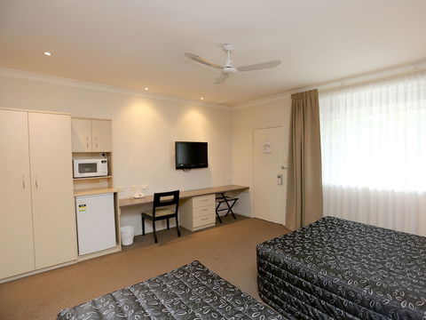 Elizabeth Motor Inn - Accommodation Fremantle 3