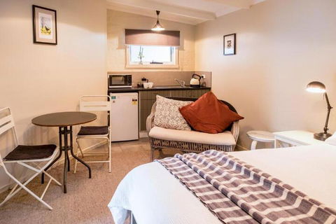 Aggies Bed & Breakfast - Accommodation Fremantle 6