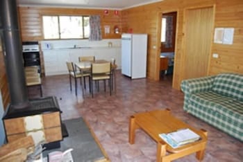 Gumleaves Bush Holidays - Accommodation Fremantle 5