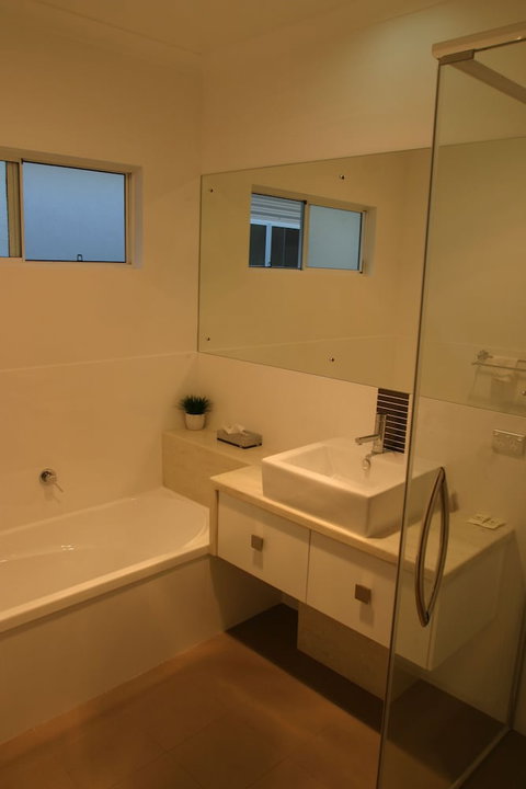 Clearwater Motel Apartments - Accommodation Fremantle 3