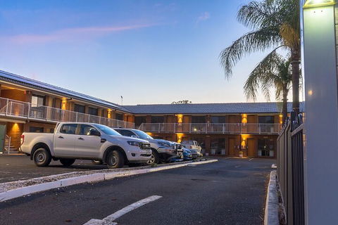 The Palms Motel Dubbo - Accommodation Fremantle 2