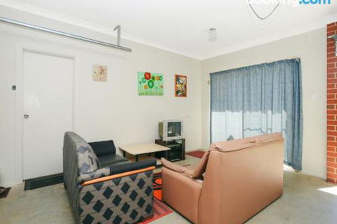 All Seasons Port Elliot Holiday House - Accommodation Fremantle 2