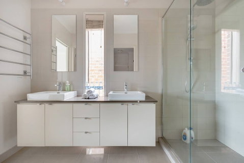 5br Luxury House 20 Min To Cbd Spacious Living - Accommodation Fremantle 3