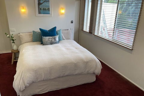 315 West St. Kilda 3 Bedroom House - Accommodation Fremantle 6