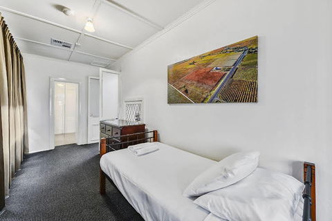 Triune House Bed & Breakfast - Accommodation Fremantle 0