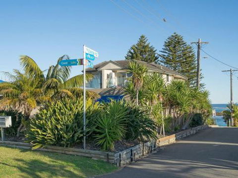 Ocean Pines Unit 1 Blue Bay NSW - Accommodation Fremantle 6