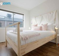 109Cozy Cranbourne Family House5Bed2Bath2Parking - Accommodation Fremantle