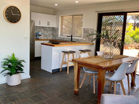 Nepean View - Accommodation Fremantle 4