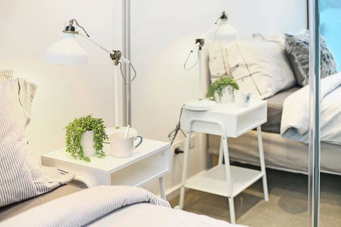 A Modern & Central Apt With Beautiful City Views - Accommodation Fremantle 4