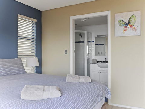 Aqua Shores Award Winning Apartment - Accommodation Fremantle 3