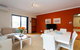 Bella Vista Townhouse With Views - thumb 1
