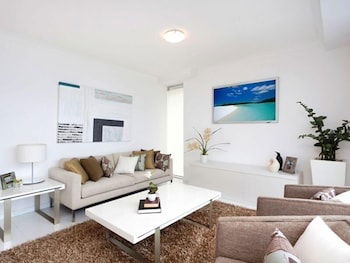Panoramic Views At Sub Penthouse Apt - Accommodation Fremantle 6