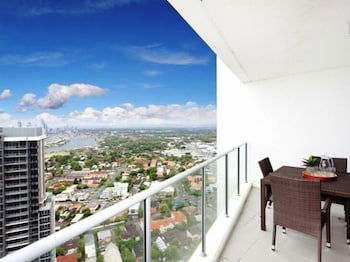 Panoramic Views At Sub Penthouse Apt - Accommodation Fremantle 4