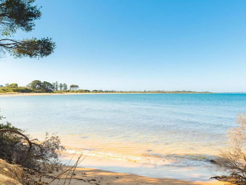 A La Plage - Accommodation Fremantle 3