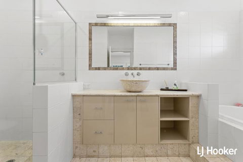 Amazing Sunrises From Your Balcony - Accommodation Fremantle 6