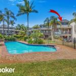 Amazing Waterfront Location Pool Beach Water Views Tropical Gardens - Accommodation Fremantle 0