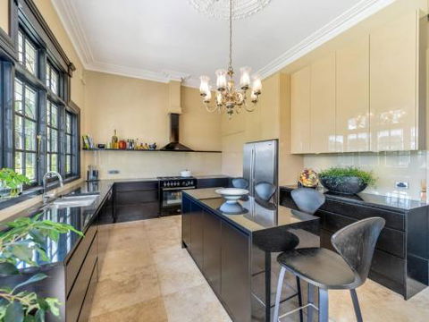 Wembley House Southern Highlands With 4pm Check Out Sunday - Accommodation Fremantle 4