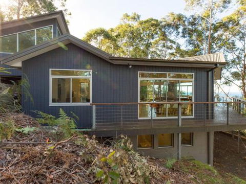 Aqua Pure At Hyams Beach 4pm Check Out Sundays - Accommodation Fremantle 3