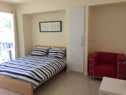 The White House Sandy Point - Accommodation Fremantle 4
