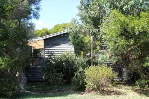 43 The Boulevard Sandy Point - Accommodation Fremantle 4