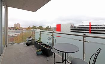 Silos Circular Living Rejuvenate Stays - Accommodation Fremantle 2