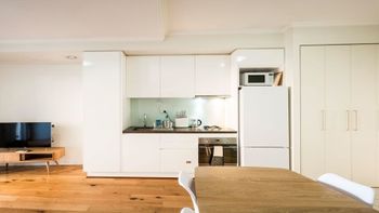 The Apartment Service NEWT1 - Accommodation Fremantle 6