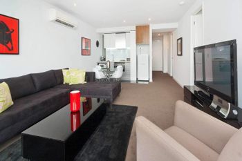 Location Views & Style - Accommodation Fremantle 4