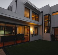 South Beach Pool Home - Accommodation Fremantle