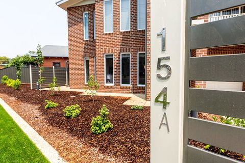 Wagga Apartments 1 - Accommodation Fremantle 0