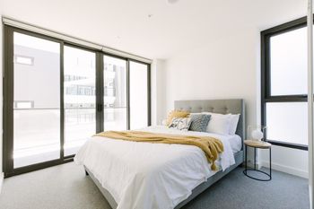 Super Spacious City View Apartments - Accommodation Fremantle 4