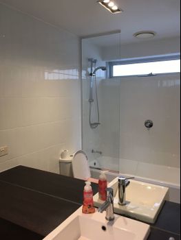 V Apartment - Accommodation Fremantle 4