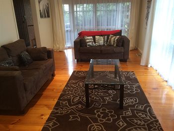 Australian Home Away Doncaster Elgar 2 - Accommodation Fremantle 4