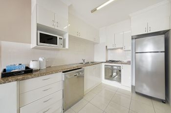 Wyndel Brown Street One Bedroom - Accommodation Fremantle 3