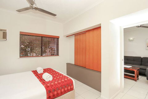 Centrally Located Apartment 1020 - Accommodation Fremantle 3