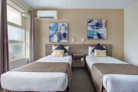 The Metropolitan Spring Hill - Accommodation Fremantle 6