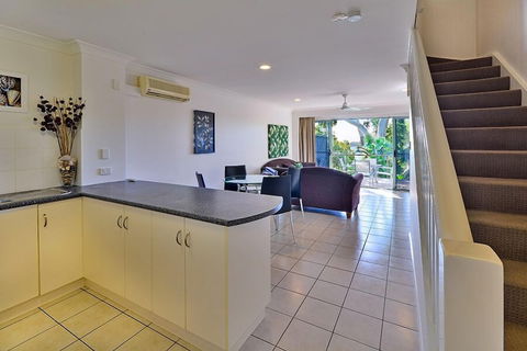 Sunset Waters Apartments - Accommodation Fremantle 4