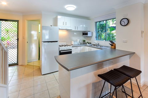 Sunset Waters Apartments - Accommodation Fremantle 3