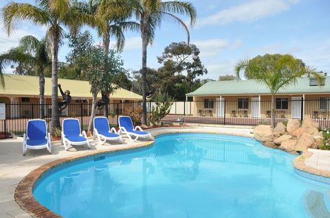 Pinjarra Resort - Accommodation Fremantle 4