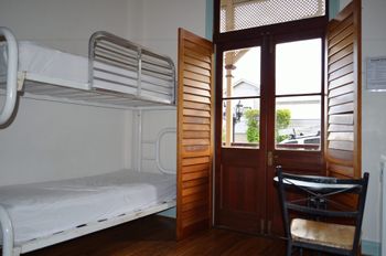 Aussie Way Backpackers - Accommodation Fremantle 2