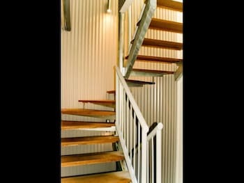 Seaspray Apartments - Accommodation Fremantle 6