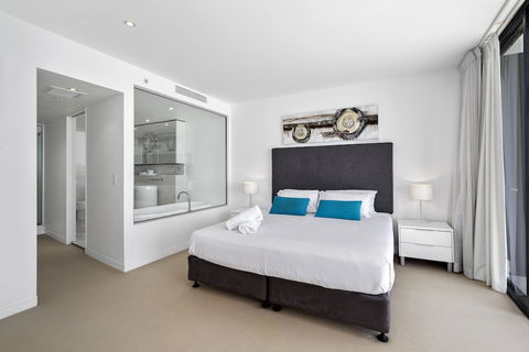 Oracle Broadbeach Apartments - Accommodation Fremantle 6