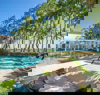 Poolside Apt In Alamanda Beachfront Resort 67 - Accommodation Fremantle