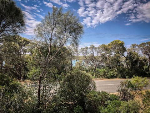 Samphire Beach House - Accommodation Fremantle 2