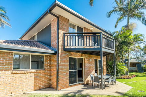 Bayside Court Apartments - Accommodation Fremantle 4