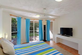 A PERFECT STAY - Clarkes Beach Villa - Accommodation Fremantle 3
